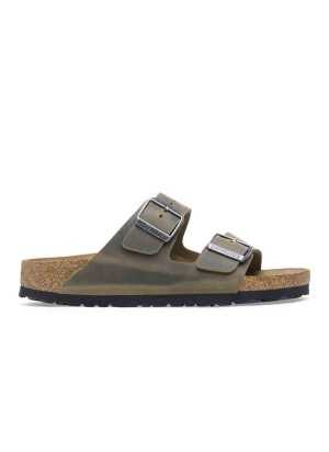 Ciabatta Birkenstock Arizona Oiled Leather Faded Khaki P/E 2024 1027039 | Birkenstock | 