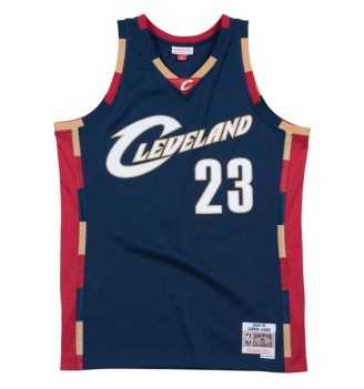 Canotta Mitchell & Ness Lebron James 23 Swingman Cleveland Cavaliers Blu Navy SMJYGS18156-CCANAVY08LJA