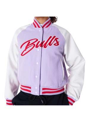 Giacca New Era Varsity Chicago Bulls Bianco e Lilla 60564976