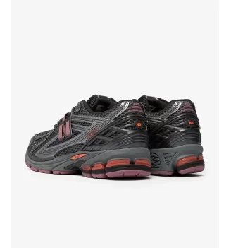 New Balance Scarpe 1906 Mesh Argento Scuro E Rosa | New Balance | 