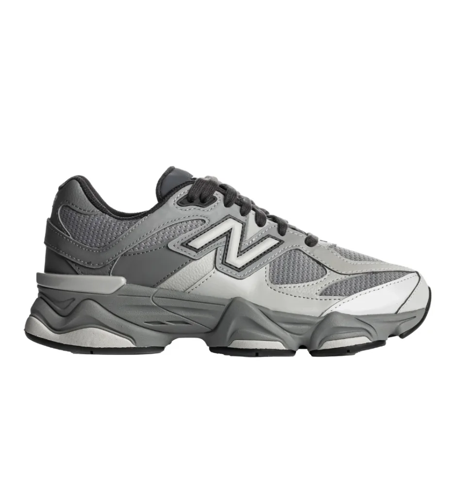New Balance Scarpe 9060 Jr Slate Harbor Grey G90602P4 New Balance Scarpe 9060 Jr Slate Harbor Grey G90602P4