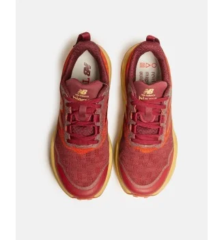 New Balance Scarpe V9 Trail Hierro W Mulled Wine Neo Flame Rosso | New Balance | 